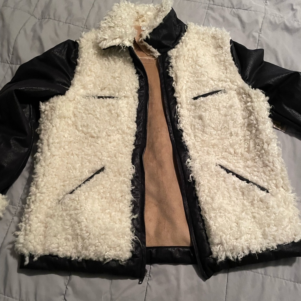 Bahnof rizzo jacket. Brand new , with tags. Women. Size Lg